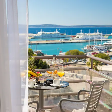 Luxe Отель Сплит