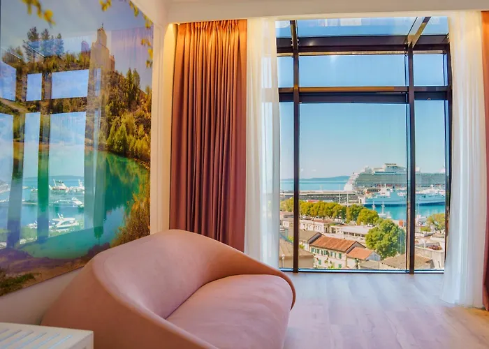 Luxe 4* Split