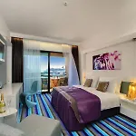 Luxe 4* Σπλιτ