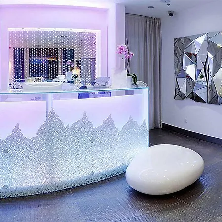 Luxe 4*
