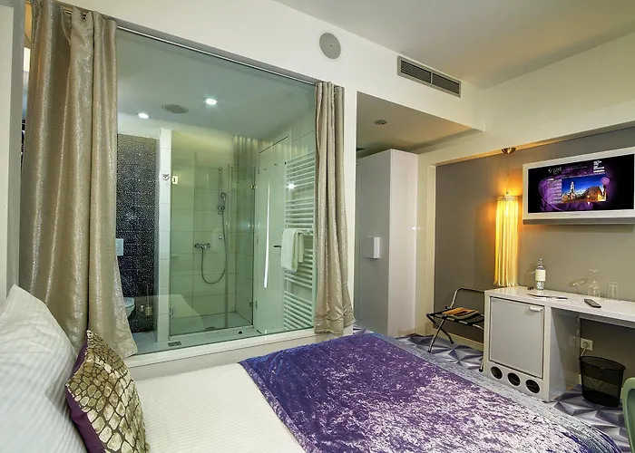 リュクセ ホテル 4*