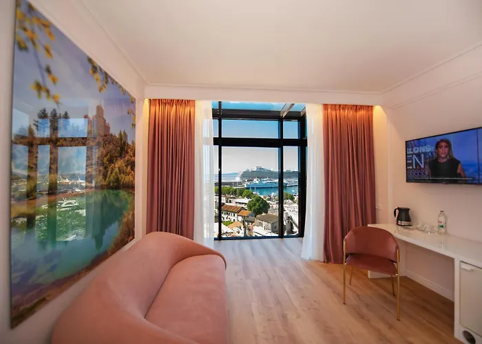 リュクセ 4* スプリト