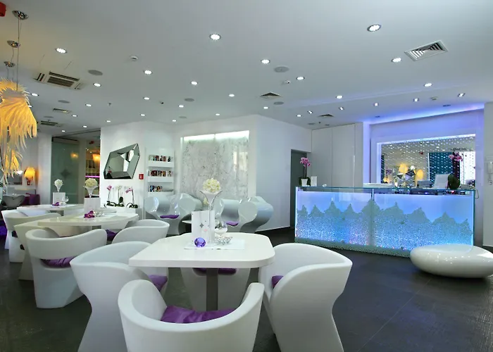 Luxe 4*